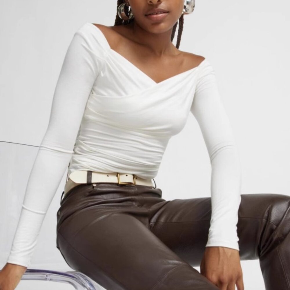 Base shirt basic sexy style slim fit big shoulder pull pleats